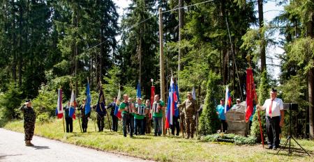 Spominska svečanost pri Trotovem križu na Libeliški gori